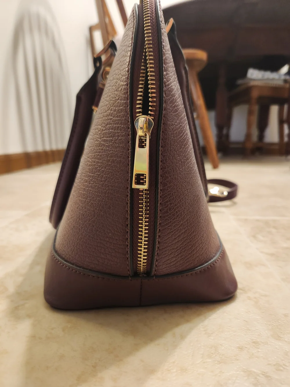 Mossimo Women's Pebbled Satchel Handbag in Burgundy